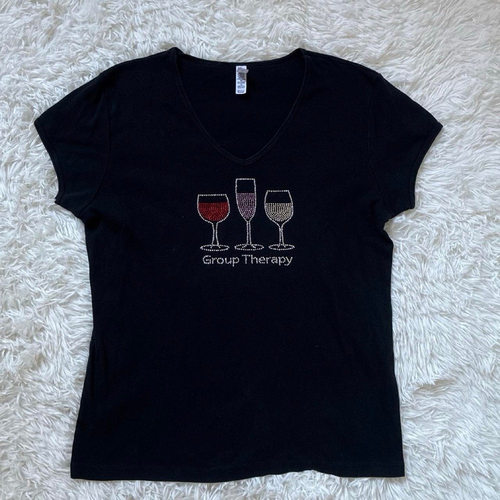 Chris'S Stuff Y2K Wine mom rhinestone three wine glasses graphic, size XL
